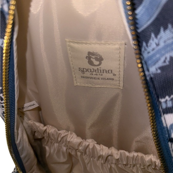 Spartina 449 blue  and Cream Floral tech Backpack - Picture 11 of 16